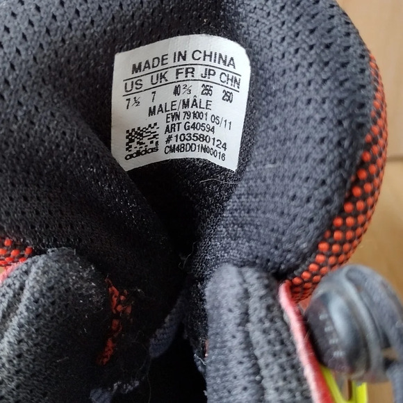 adidas mens Terrex Fast X Mid Gore-tex Hiking Black/Red 7.5 US G40594 - Picture 4 of 8